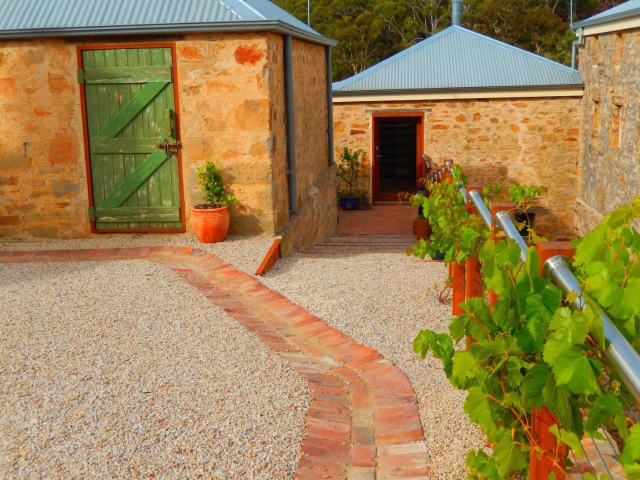 Bed and Breakfast Morialta Barns à Norton Summit Extérieur photo